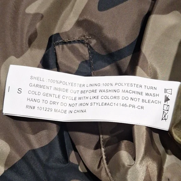 NWOT Ashley, by 26 international Utility collection Camo Jacket - Picture 6 of 6